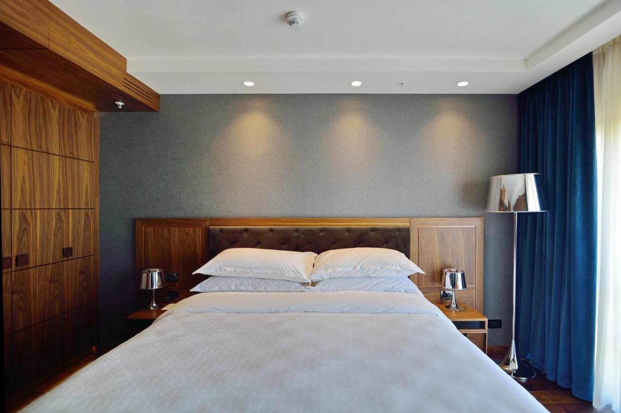 Sheraton Novi Sad Extérieur photo