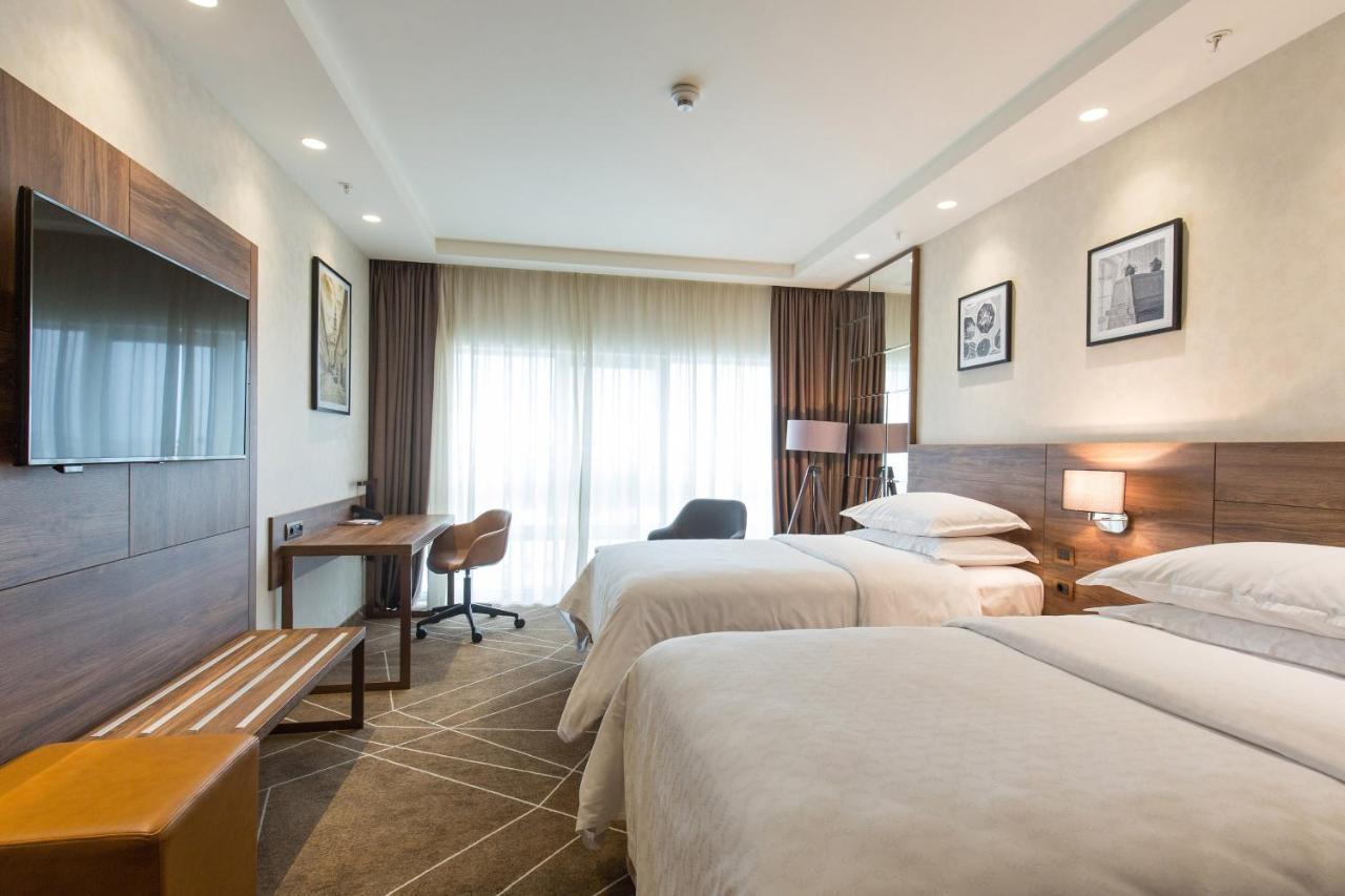Sheraton Novi Sad Extérieur photo